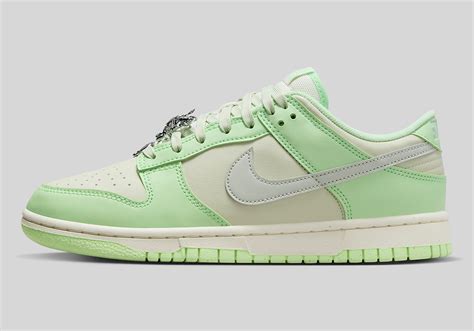 Nike Dunk Low SE Next Nature Sea Glass (Women's) 